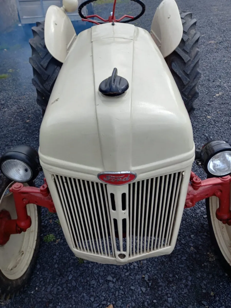 Ford Nan 8N - Image 3