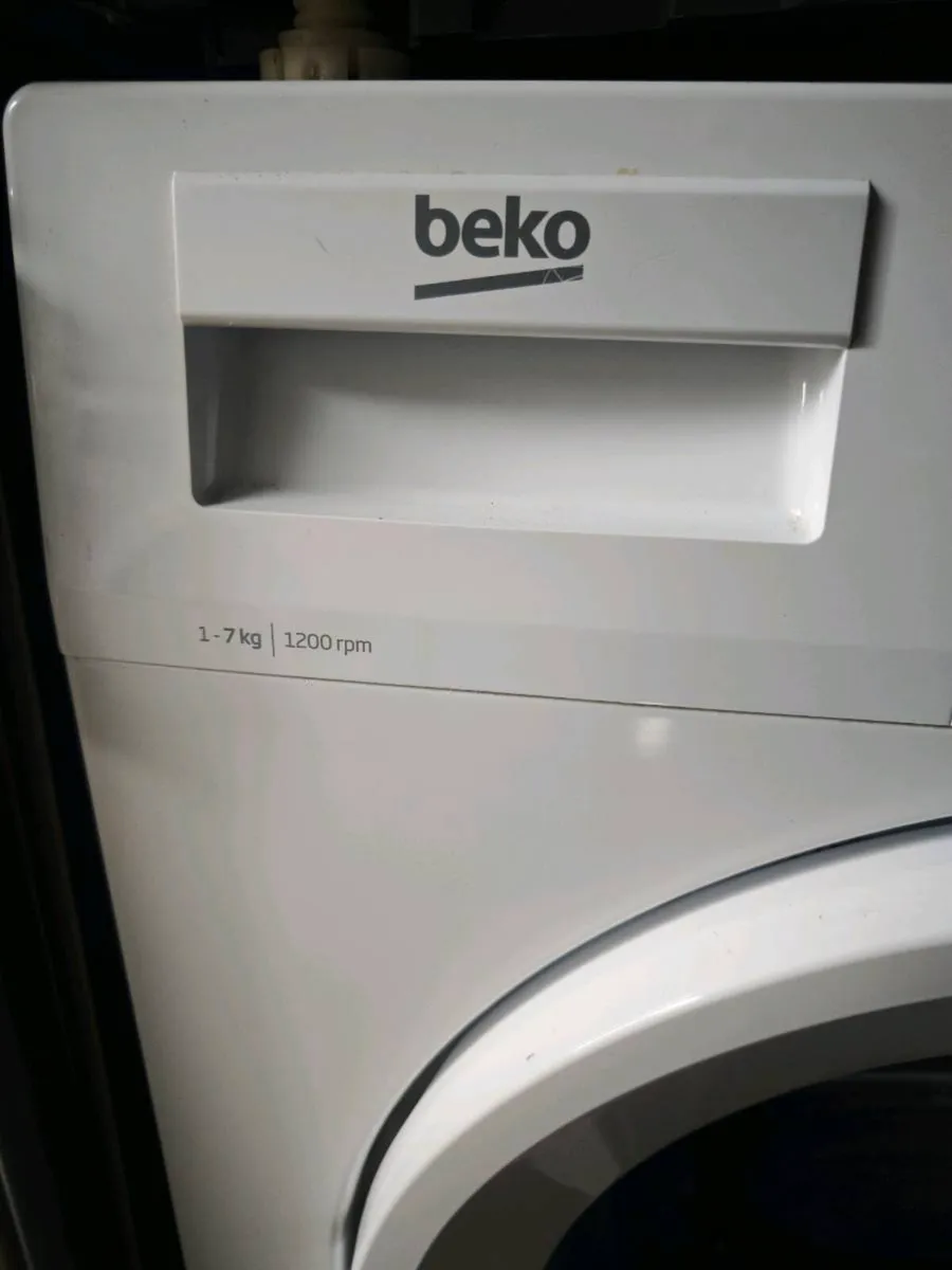 Beko washing machine 7kg - Image 3