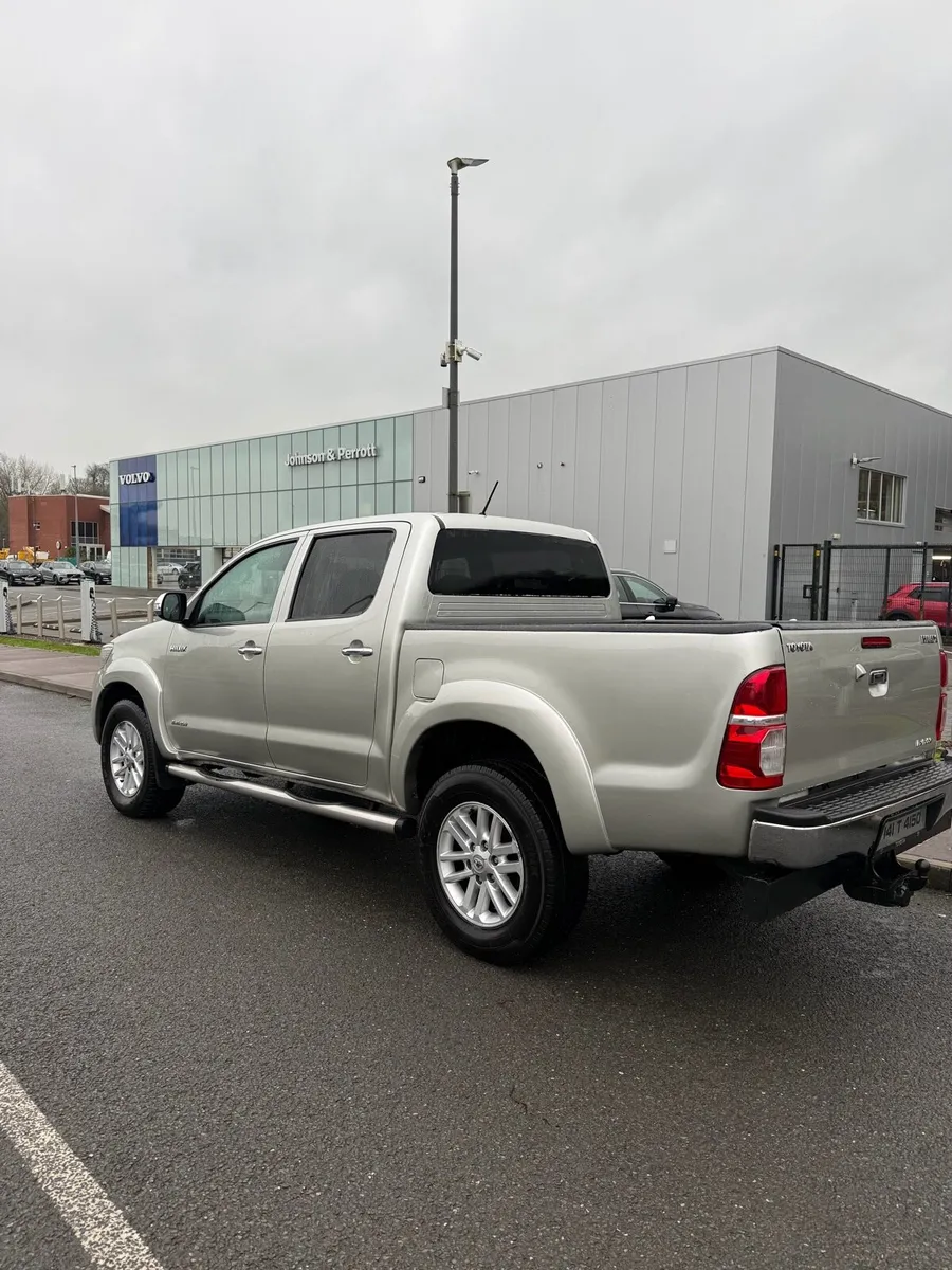 Toyota Hilux - Image 1