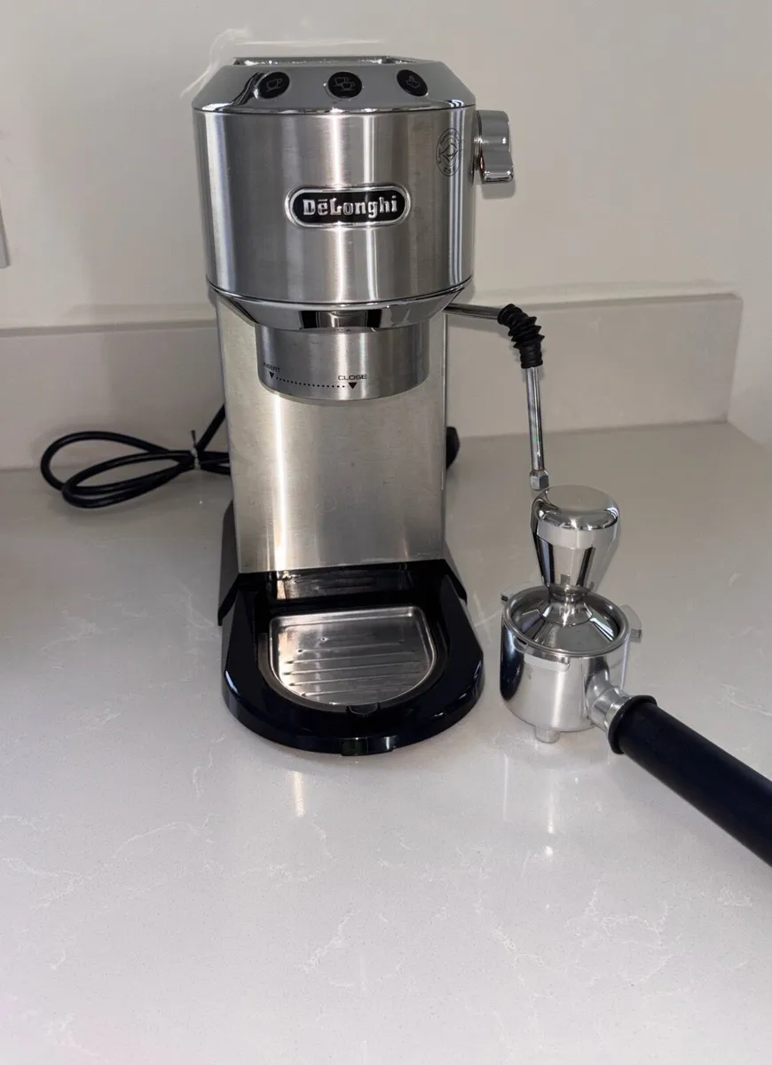 DeLonghi Espresso Coffee Machine - Image 2