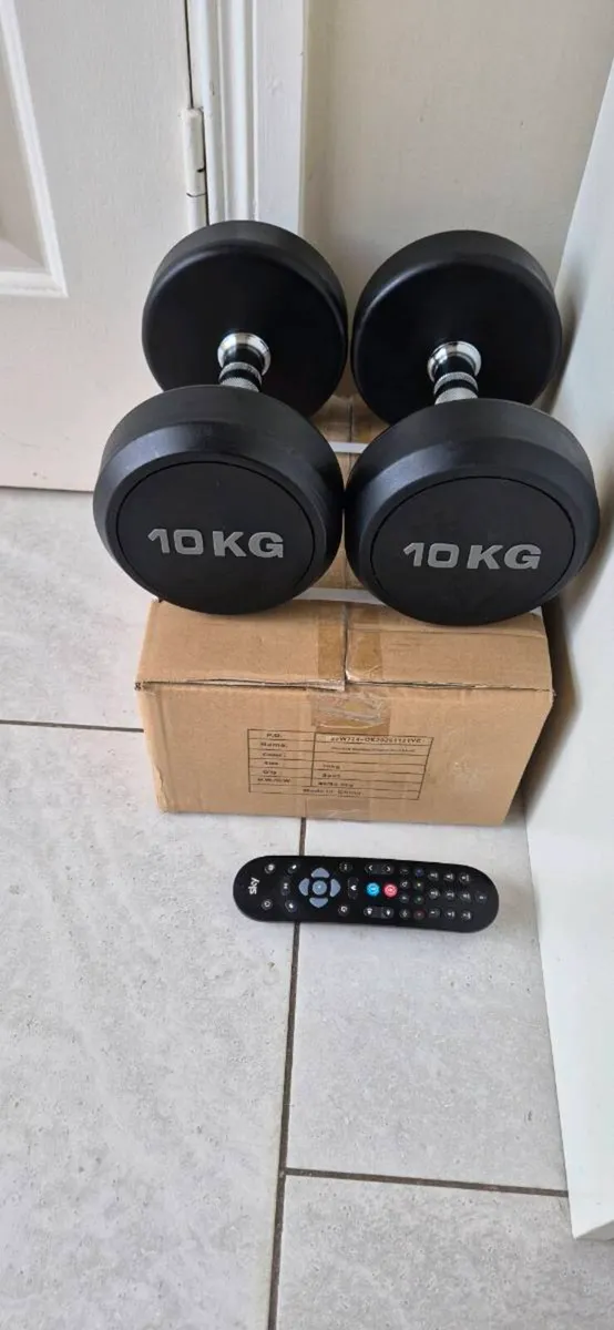 2xbrand new sets of dumbbells ( 2x12.5kg, 2x10kg - Image 2