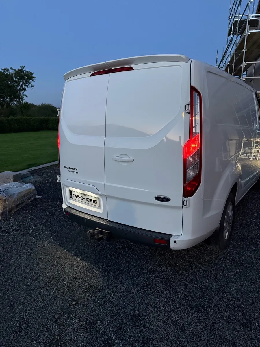 Transit Custom - Image 1