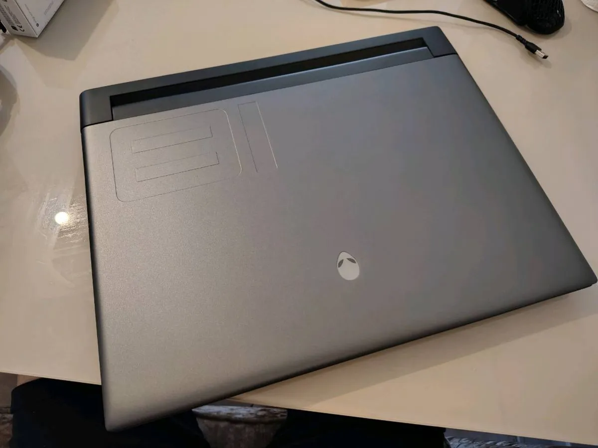 Alienware m18 r1, rtx 4060 - Image 3