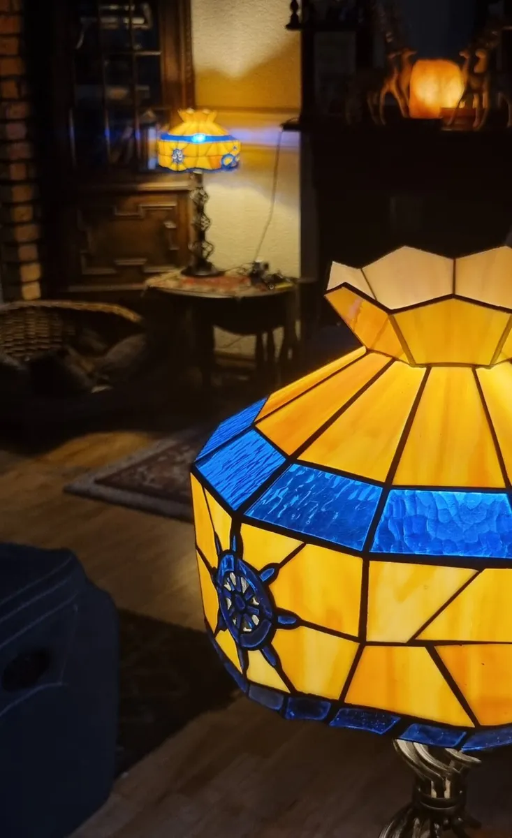Tiffany style nautical lamp( OR DEAL ON 2) - Image 4