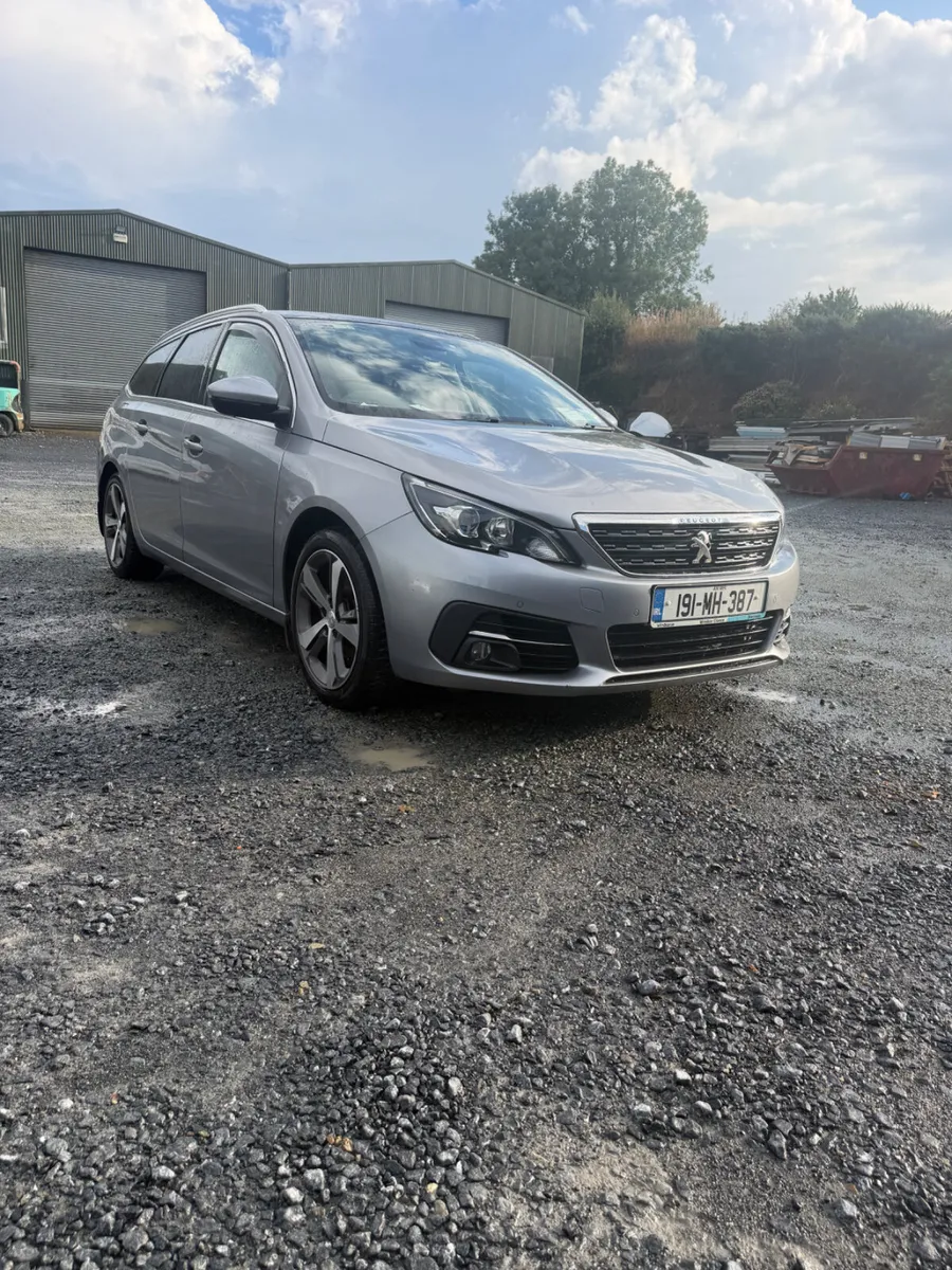 2019 Peugeot 308   1.6 diesel - Image 1