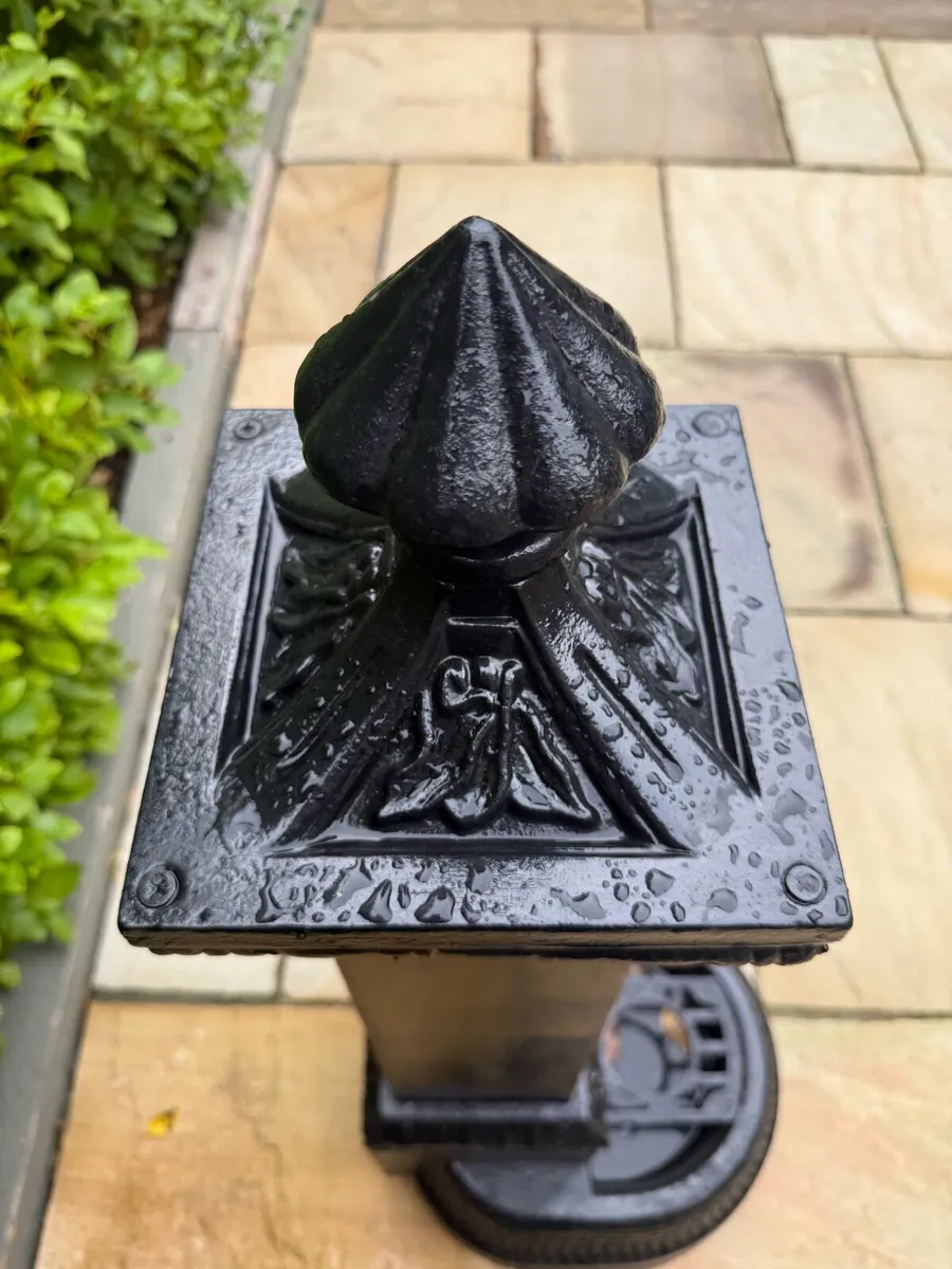 Cast iron tap unit - Image 4