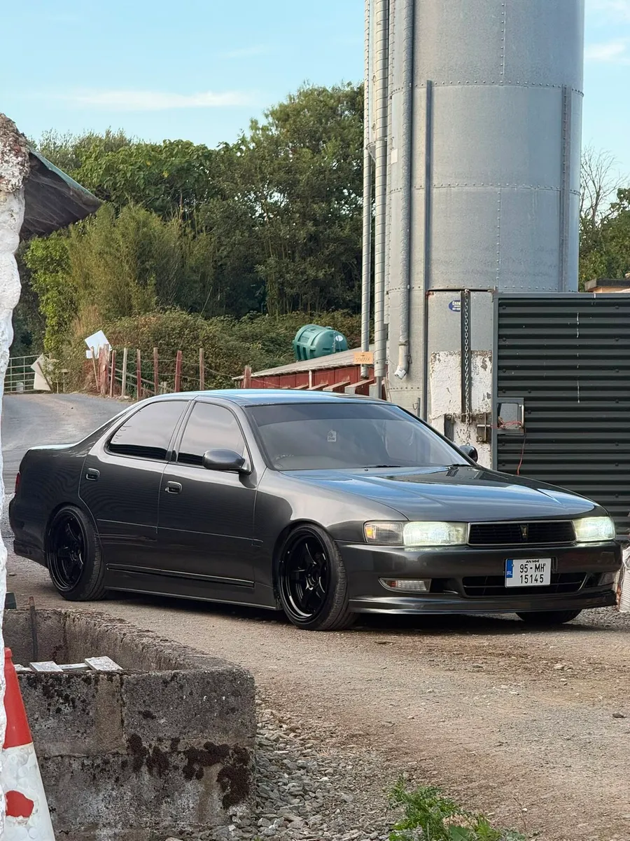 Toyota cresta gx90 - Image 2