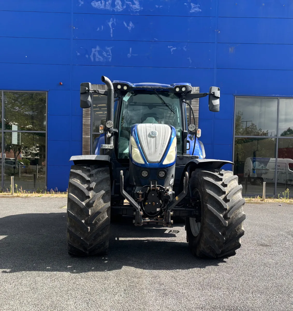 New Holland T7.225 - Image 3