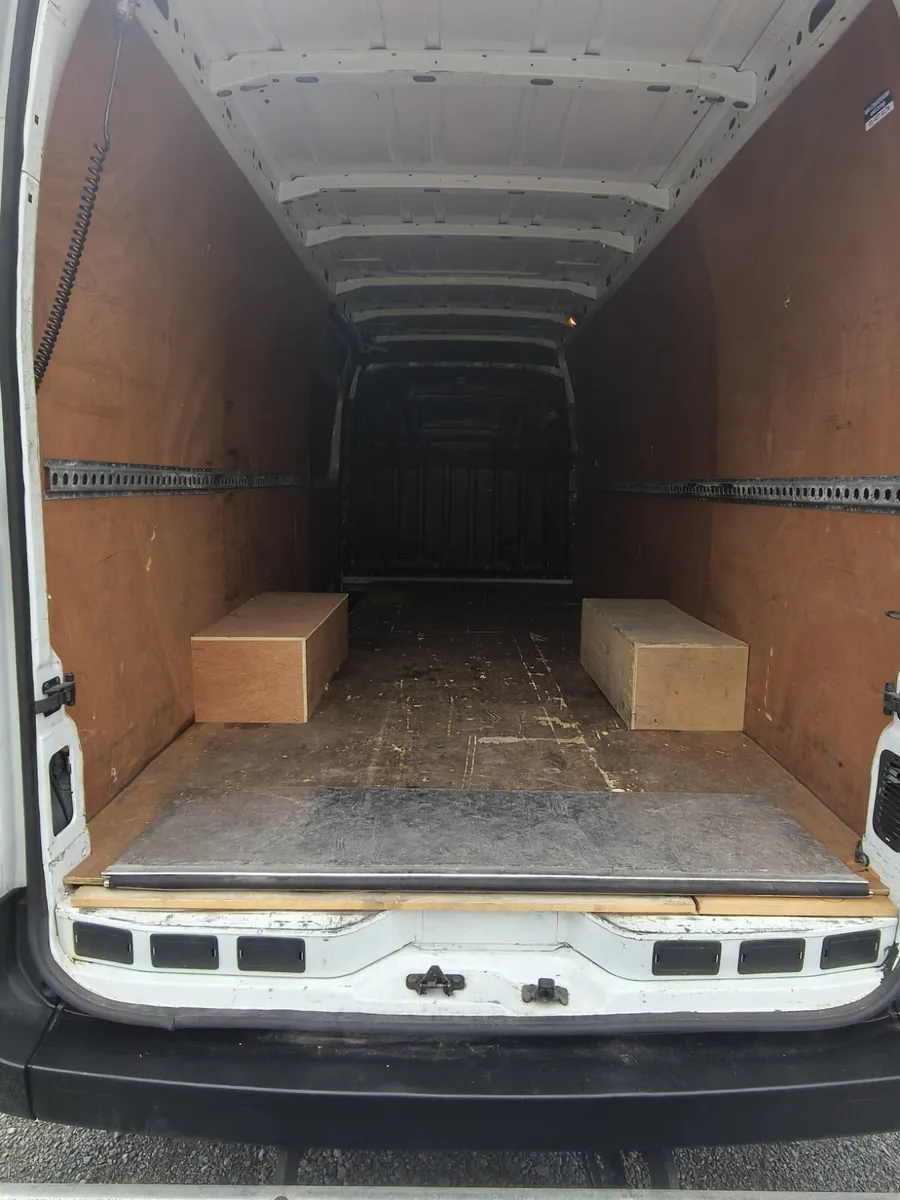 Renault Master Twinwheel Tail-lift - Image 4