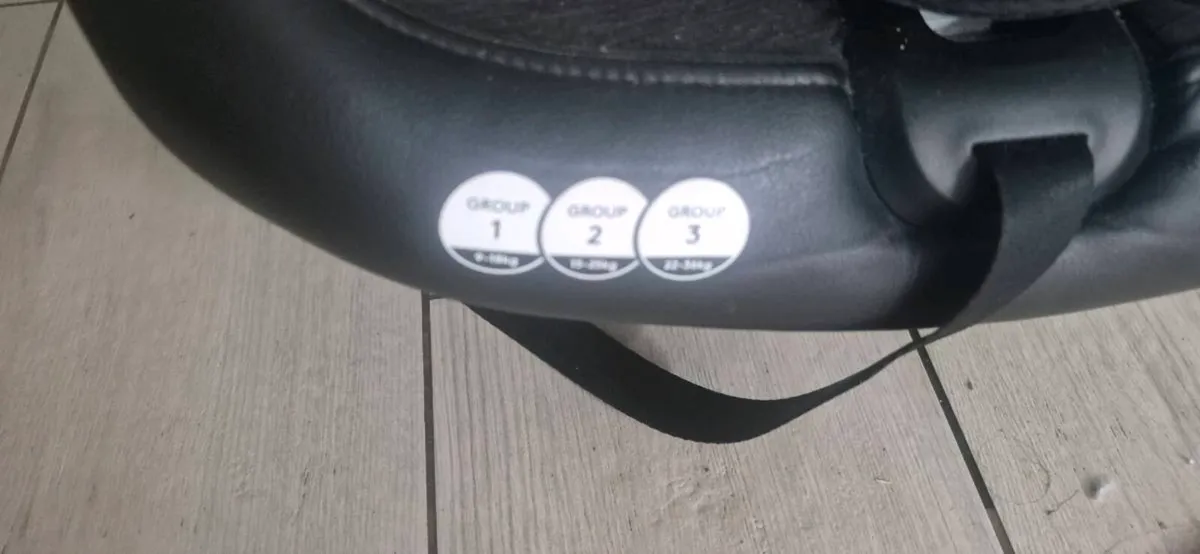 Car seat, stage 1 ,2 ,3 - Image 1