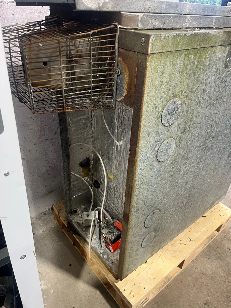 Oil boiler - Image 4