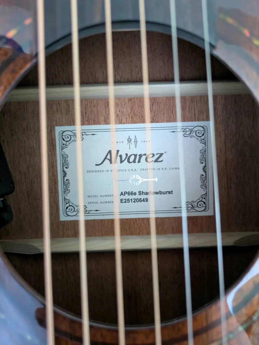Guitar - Image 2