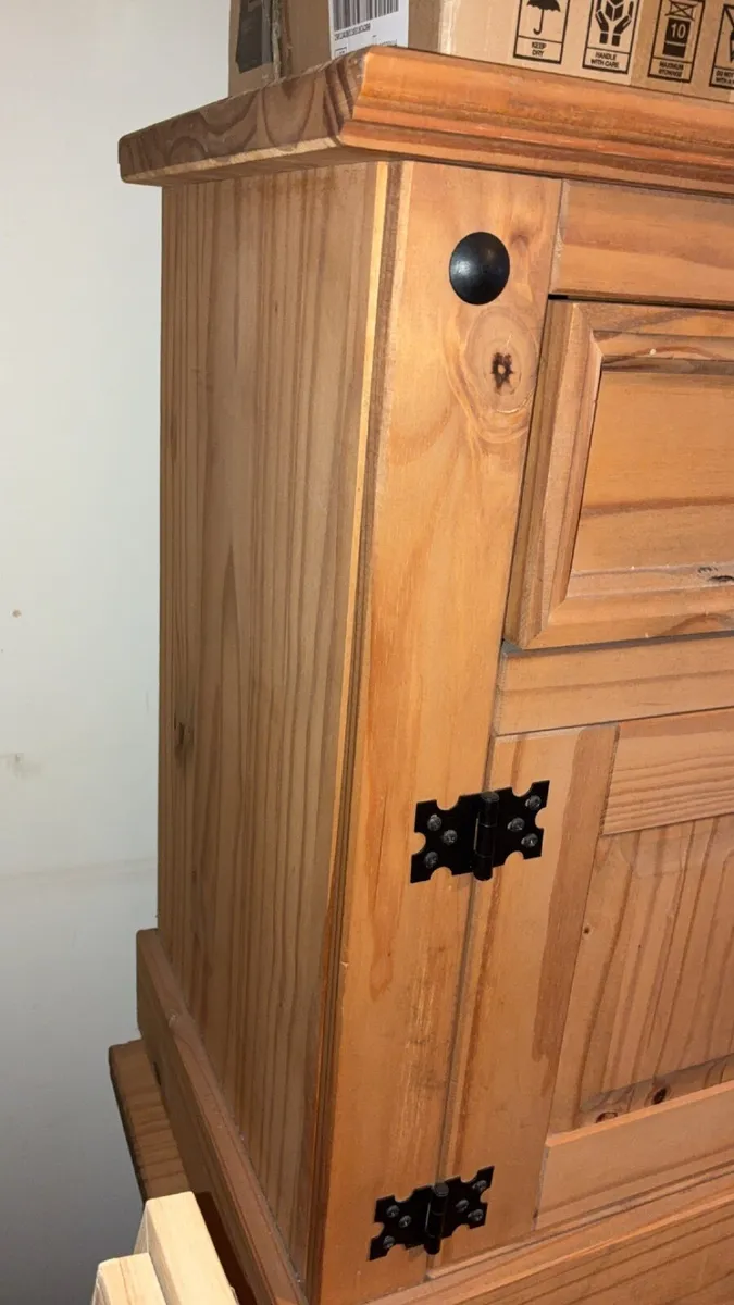 2 Pine Bedside Lockers - Image 4