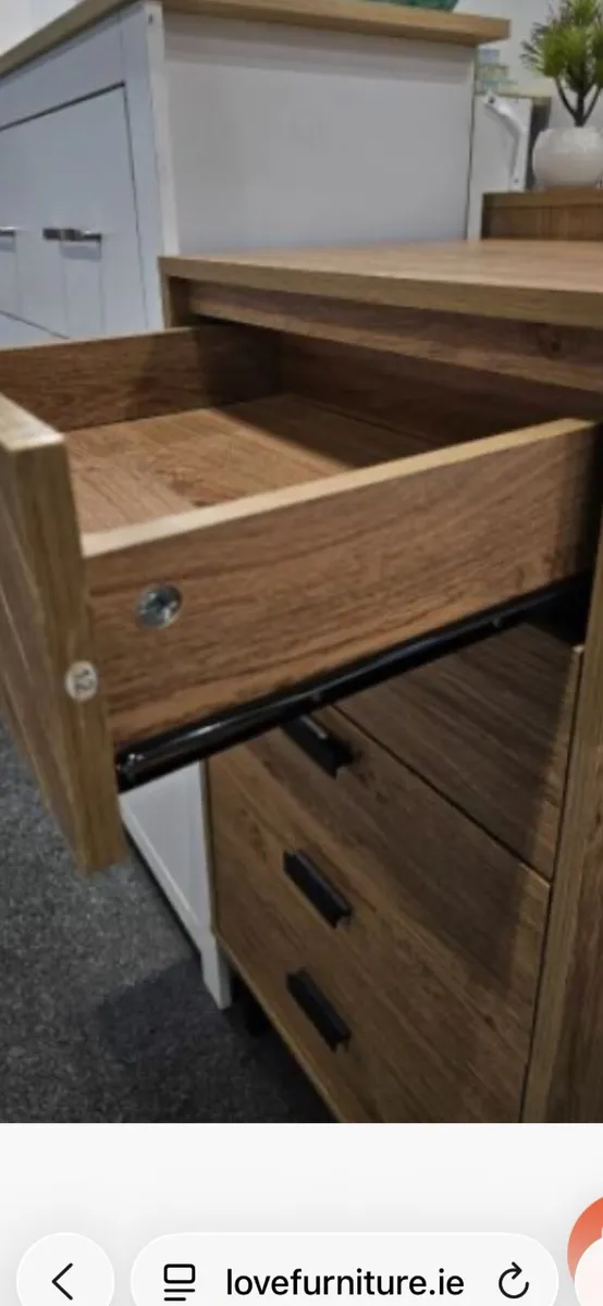 Furniture - bedroom chest of drawers - Image 2
