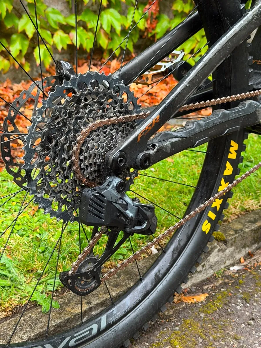 Electric S Works Turbo Levo SL - Image 2