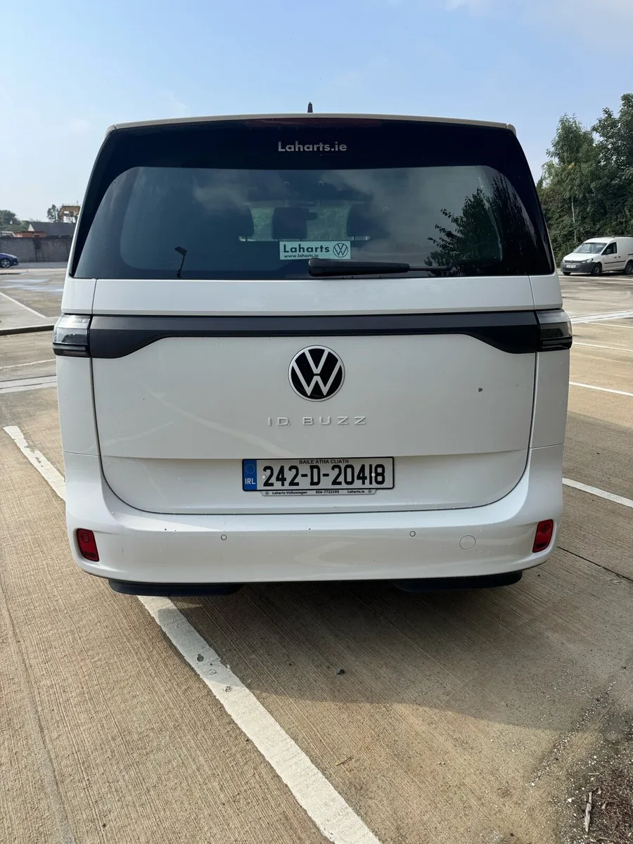 2024 Volkswagen ID Buzz Cargo | 34k km commercial - Image 3