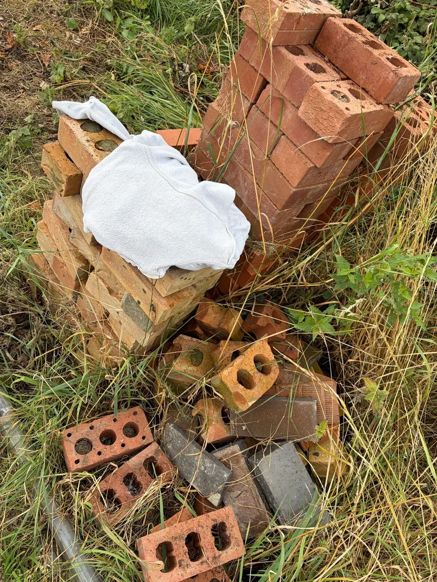 brick for sale used and new mix €60 - Image 4