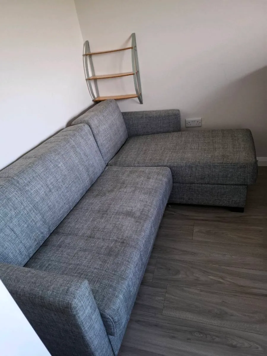 Sofa bed - Image 2