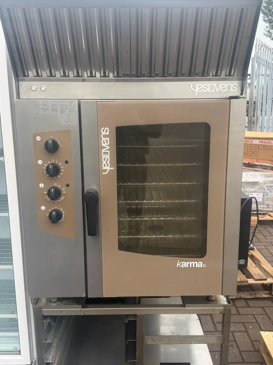 Combi Oven