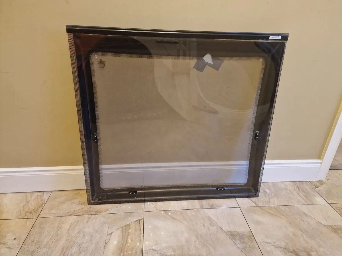 Elddis Caravan Window (Slightly Damaged) - Image 3