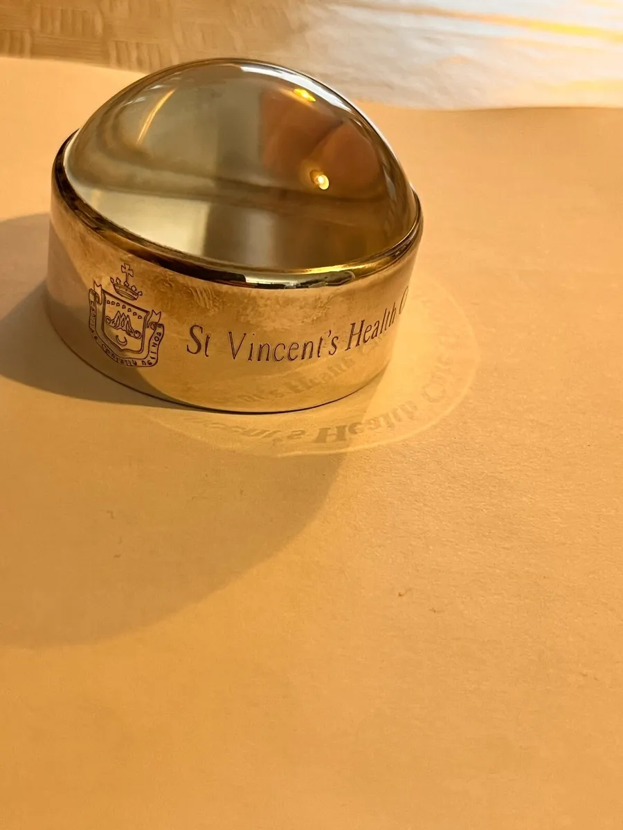 Sterling Silver Magnifying Glass Paperweight - Image 4