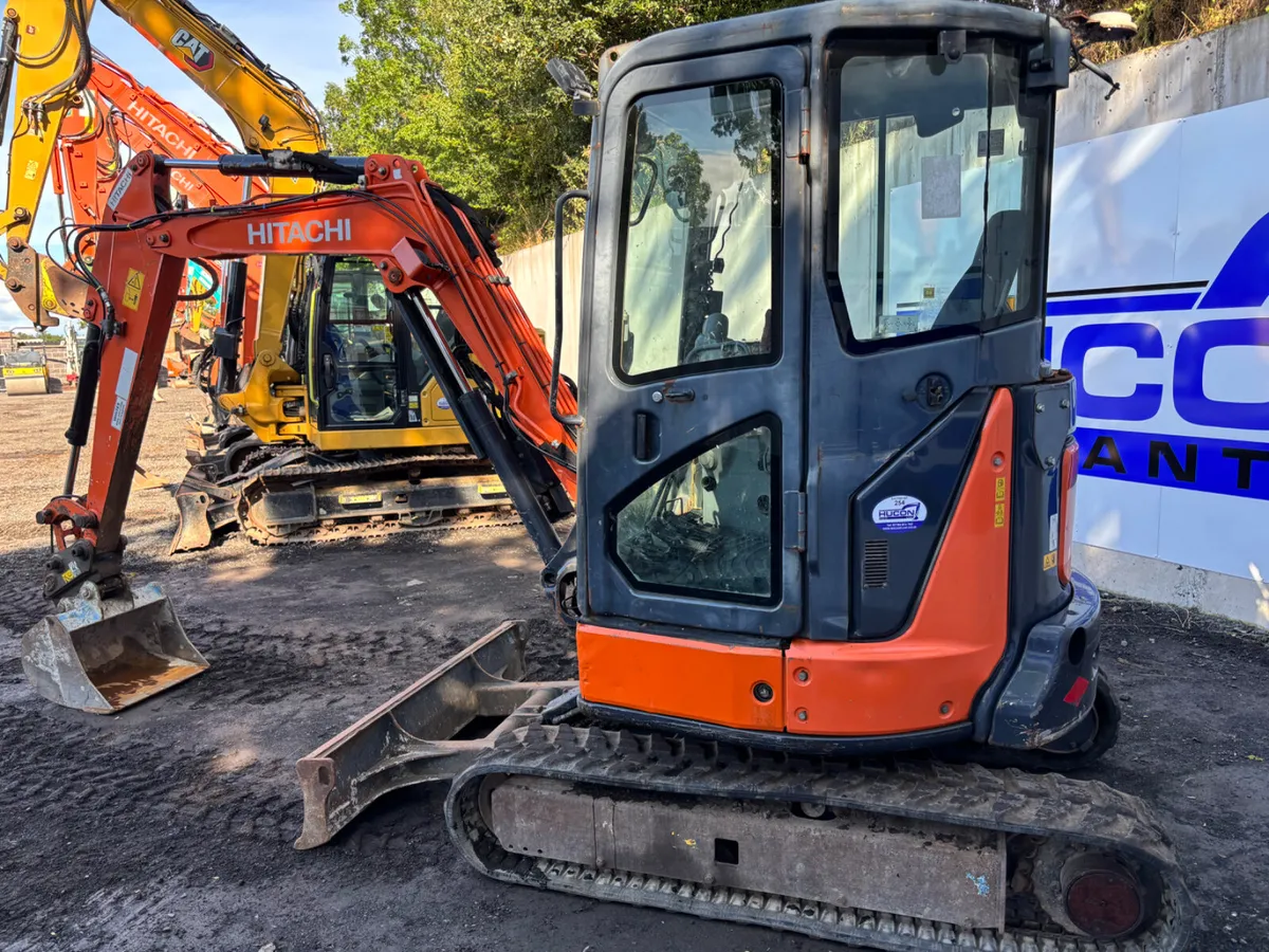 2017 HITACHI ZX33U-5A - Image 3