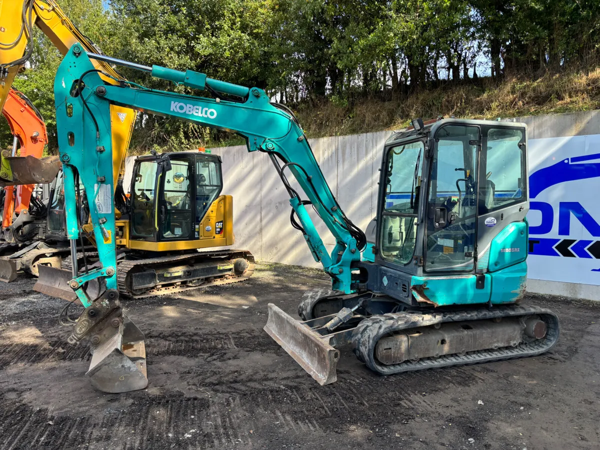 2016 KOBELCO SK55 - Image 2