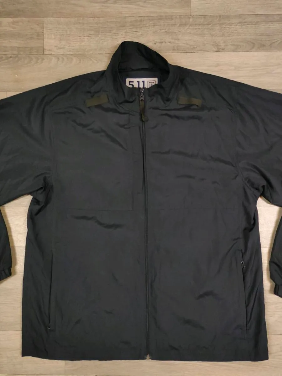 5.11 Tactical Windbreaker Jacket Mens Medium - Image 2