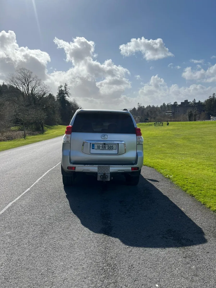 Toyota Landcruiser 2010 - Image 4