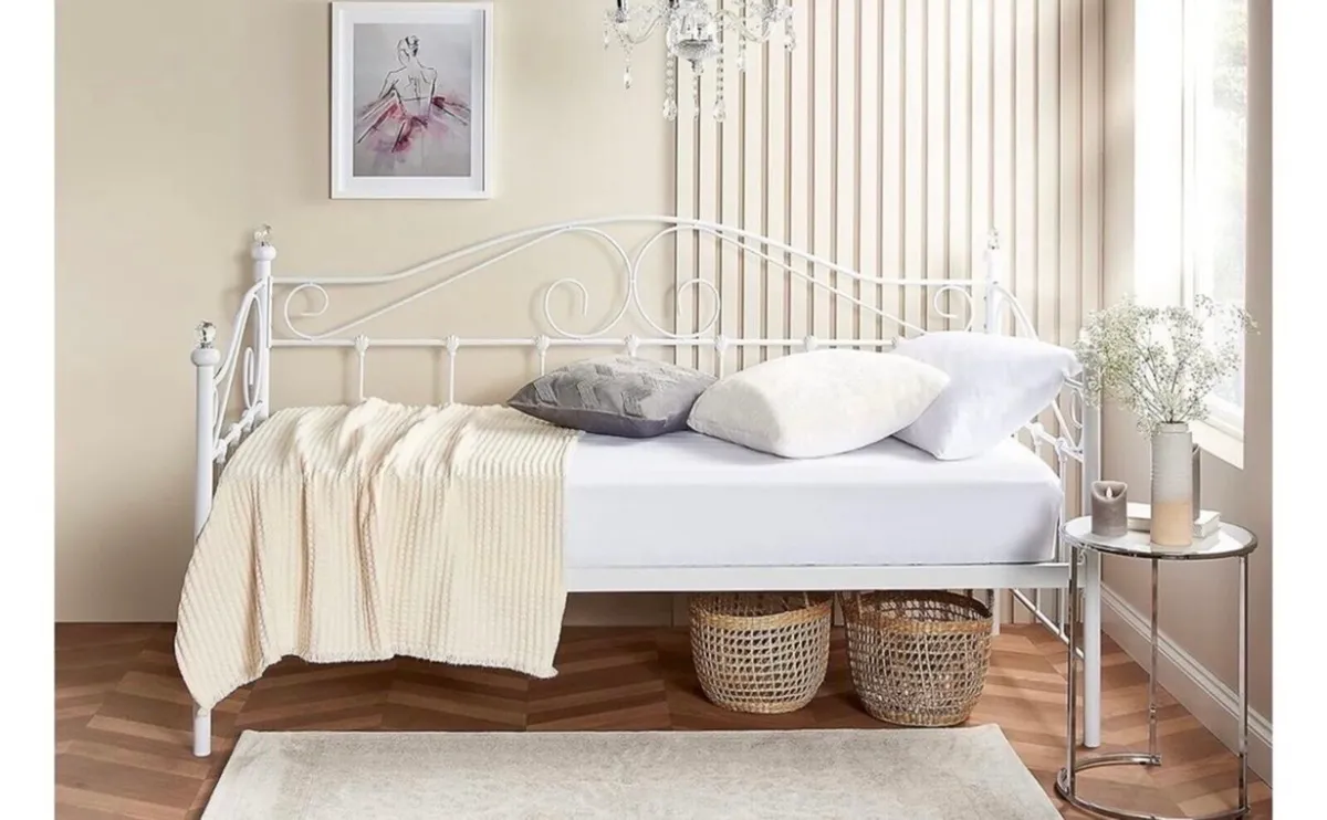 White metal bed frame - Image 2
