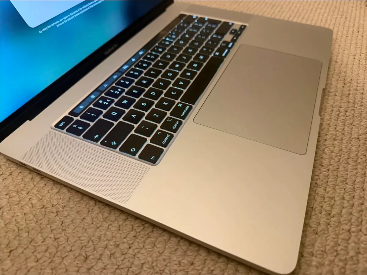 Apple Macbook Pro 16" (2019) i7 512GB SSD 16GB RAM - Image 2