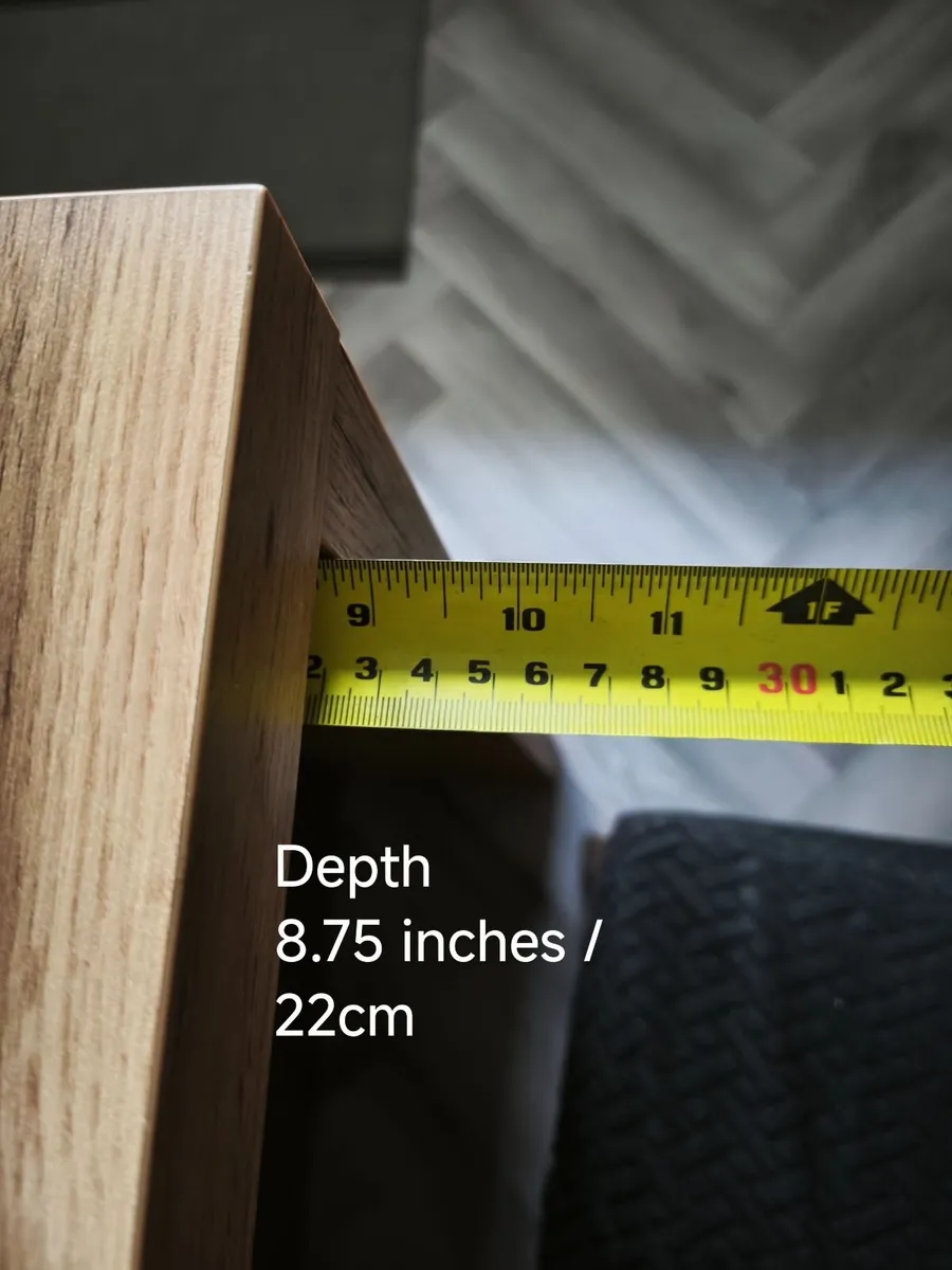 Kitchen Island - Image 3