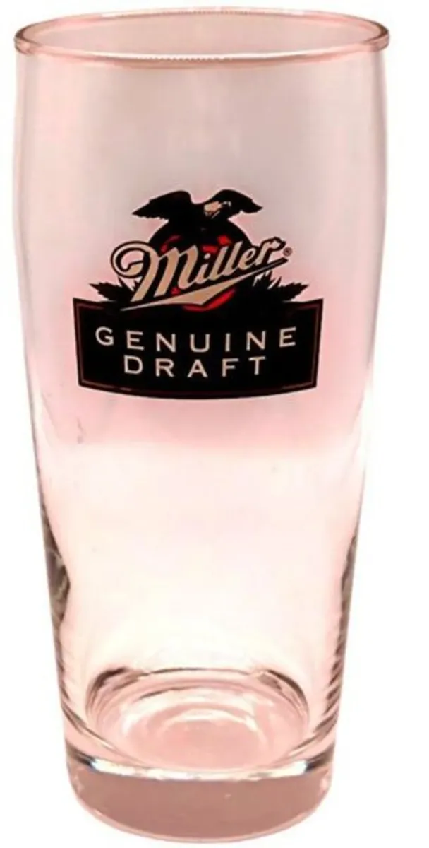 Pair of Vintage Miller Genuine Draft Pint Glasses - Image 3