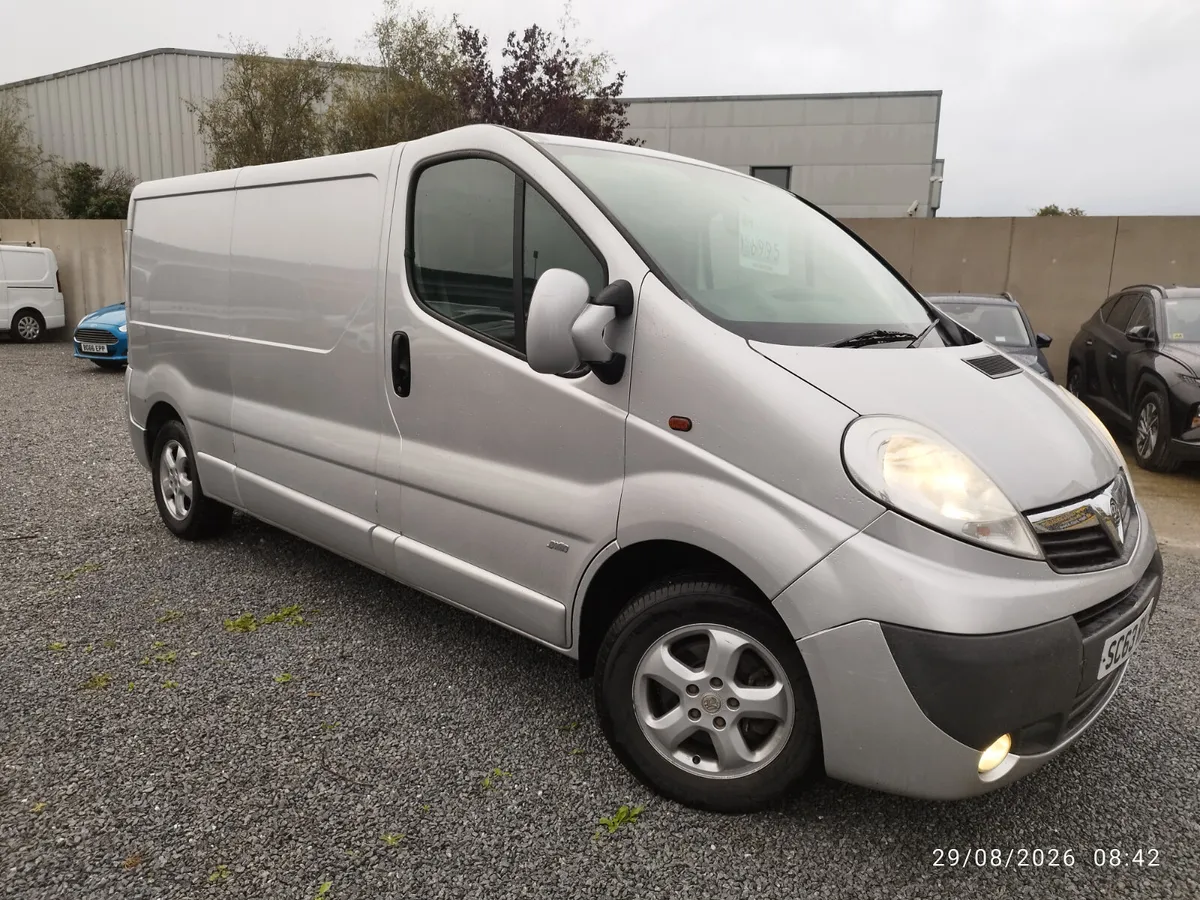 2014 Vauxhall Vivaro  2.0 cdti sportive - Image 2