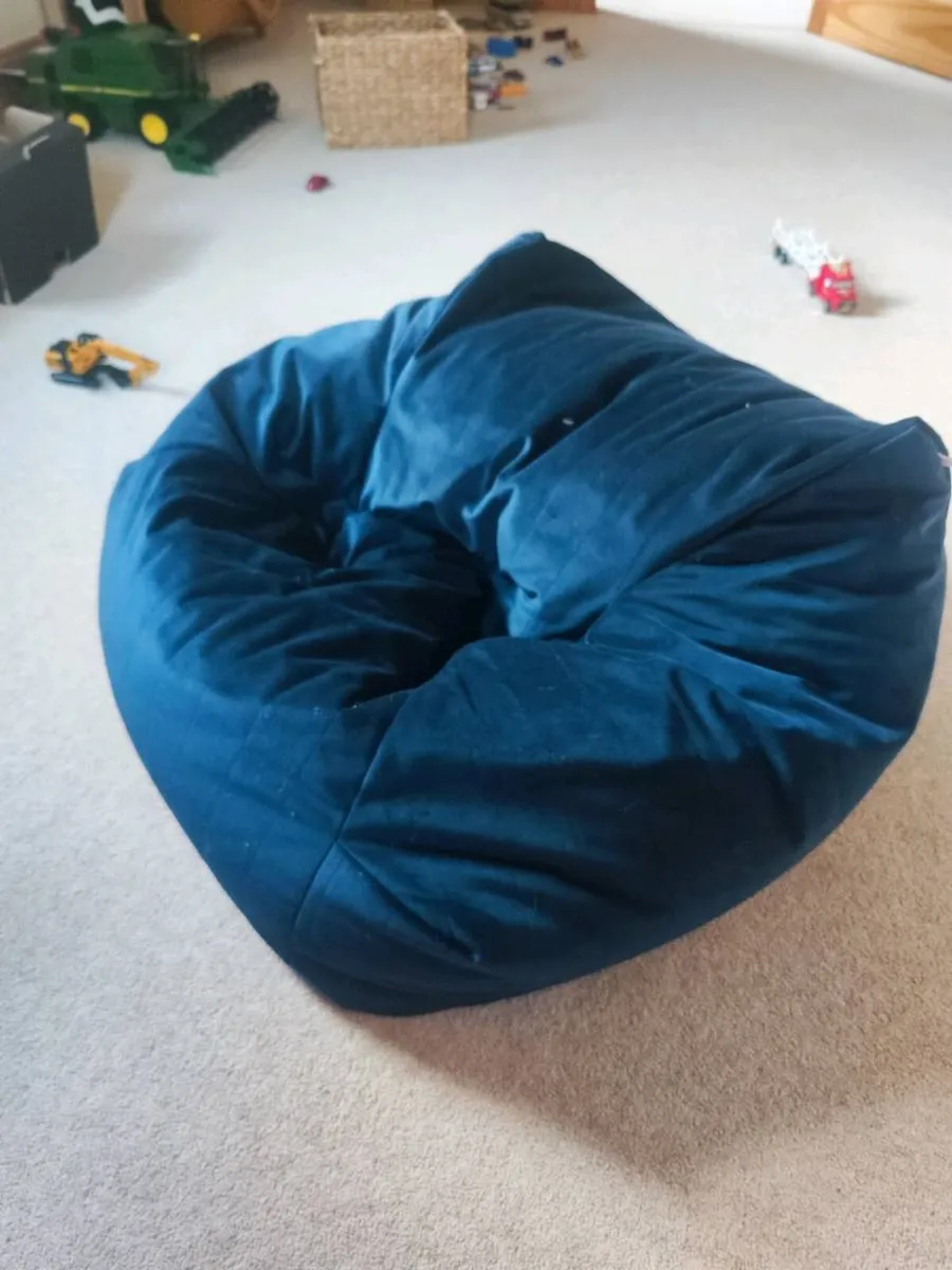Nobodinoz Designer Blue Velvet Bean Bag - Image 1
