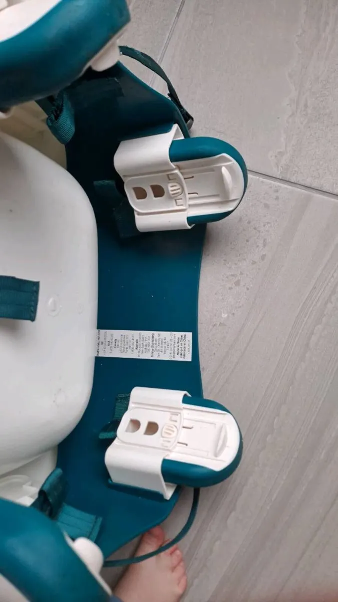 Baby Base Seat (FREE) - Image 4