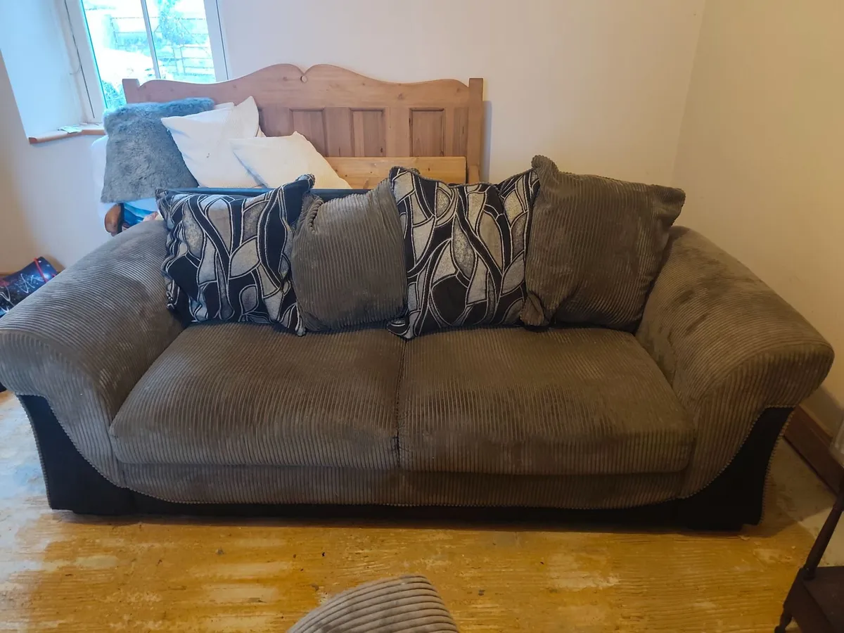 Couch with armchair - Image 3