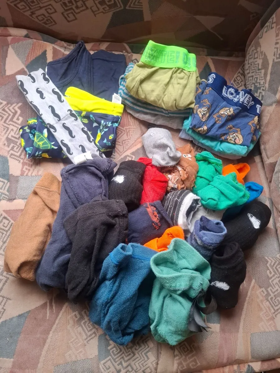 Boys clothes 4-7yrs for free - Image 1