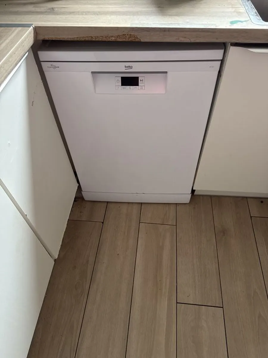 Full Kitchen for sale - Image 2