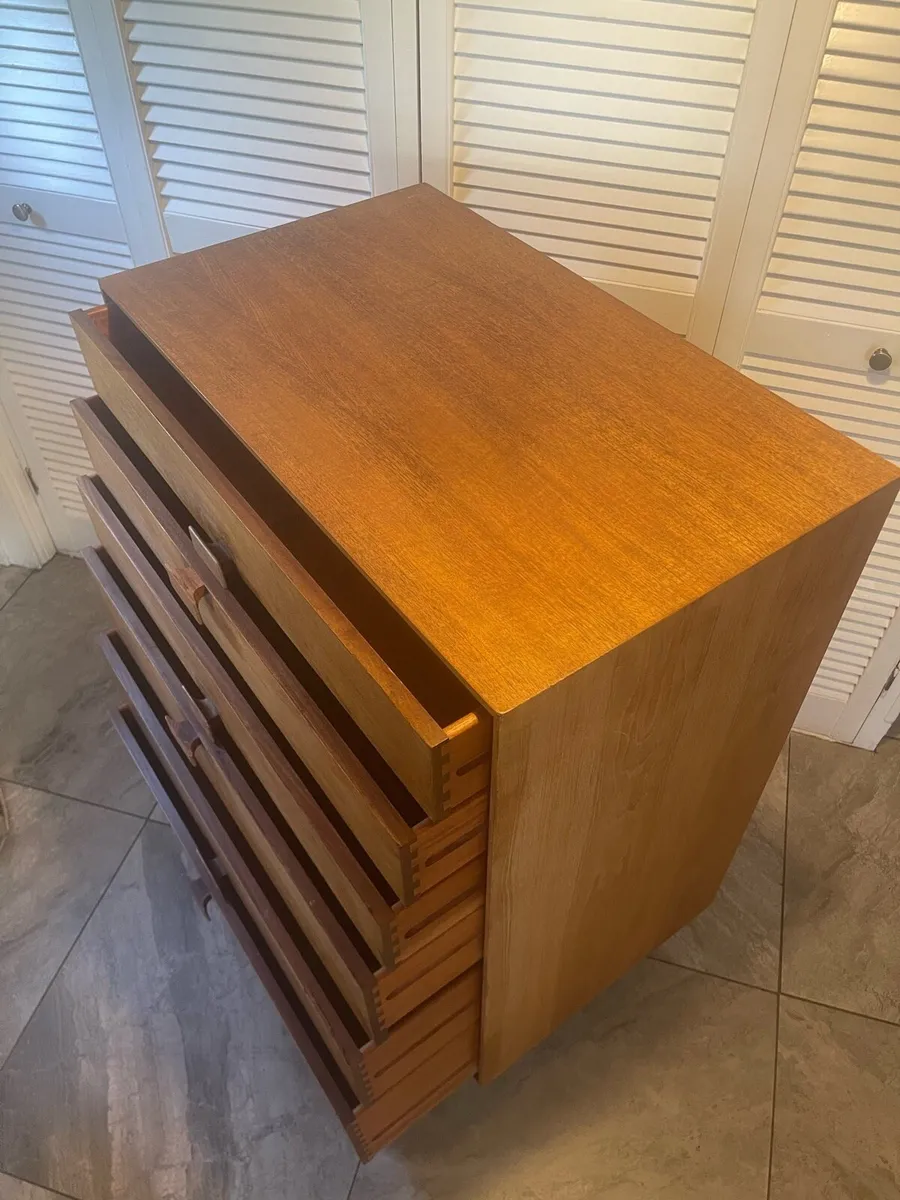Mid century Danish G plan chest - Image 4