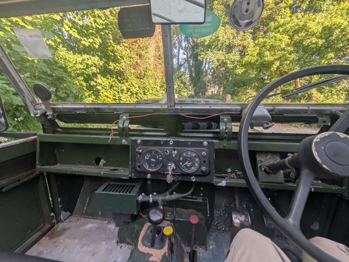 Land Rover Series 2A (3.9L V8) - 1970 - Image 3