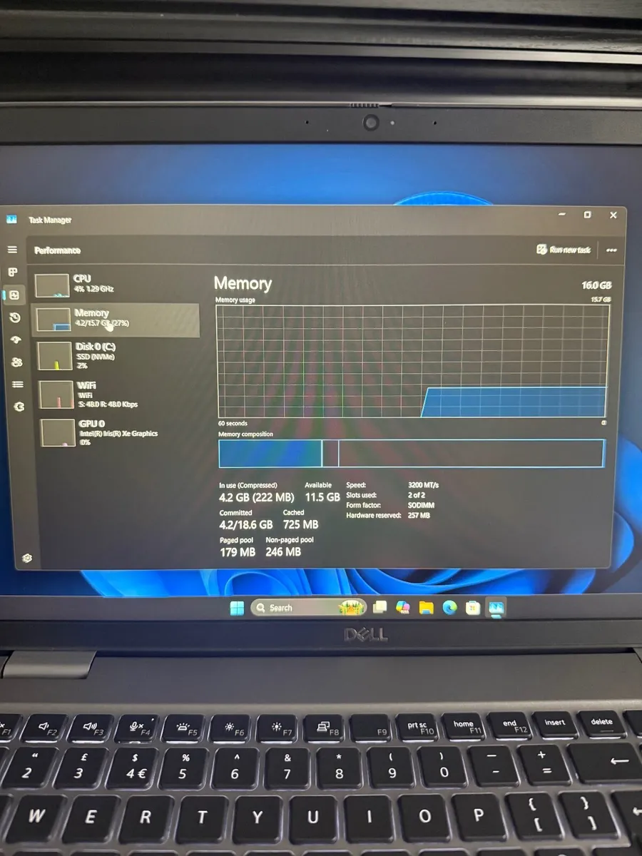 Dell Latitude 5520 Laptop i5/16GB/256SDSD/FHD - Image 2