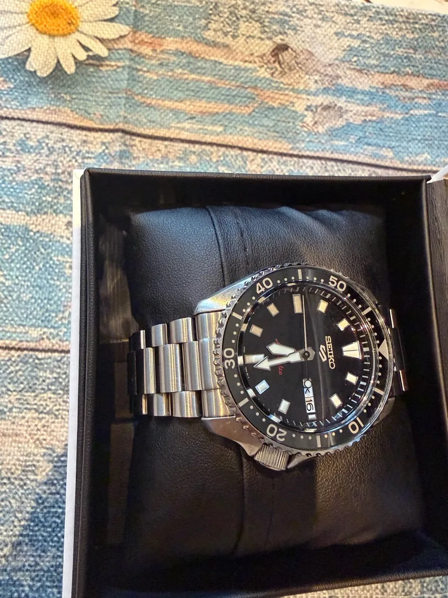 Watch - Image 3