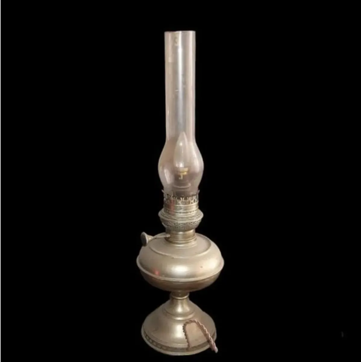 Antique Hurricane Oil Lamp - Image 1