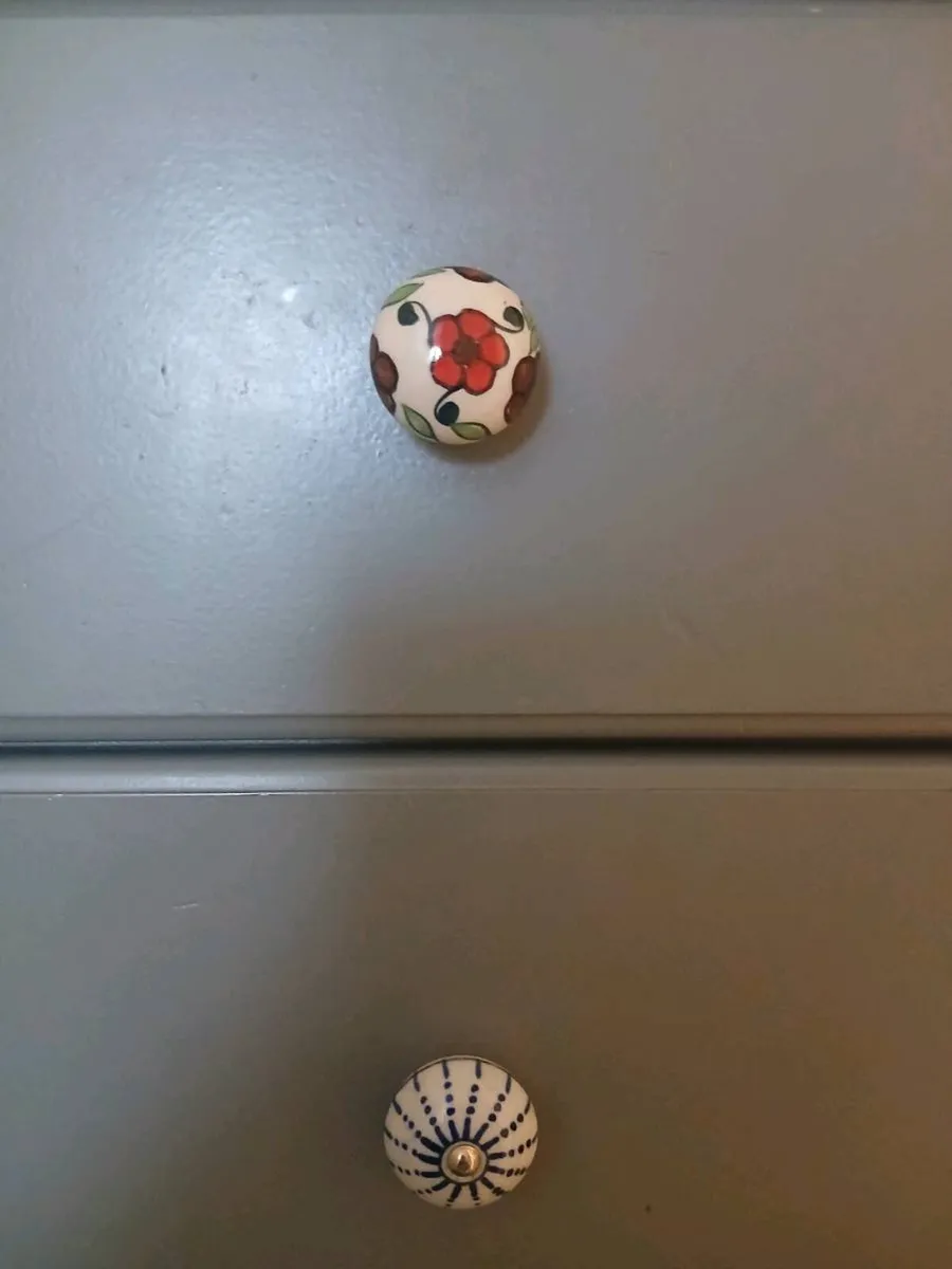 Chest of drawers - Image 4