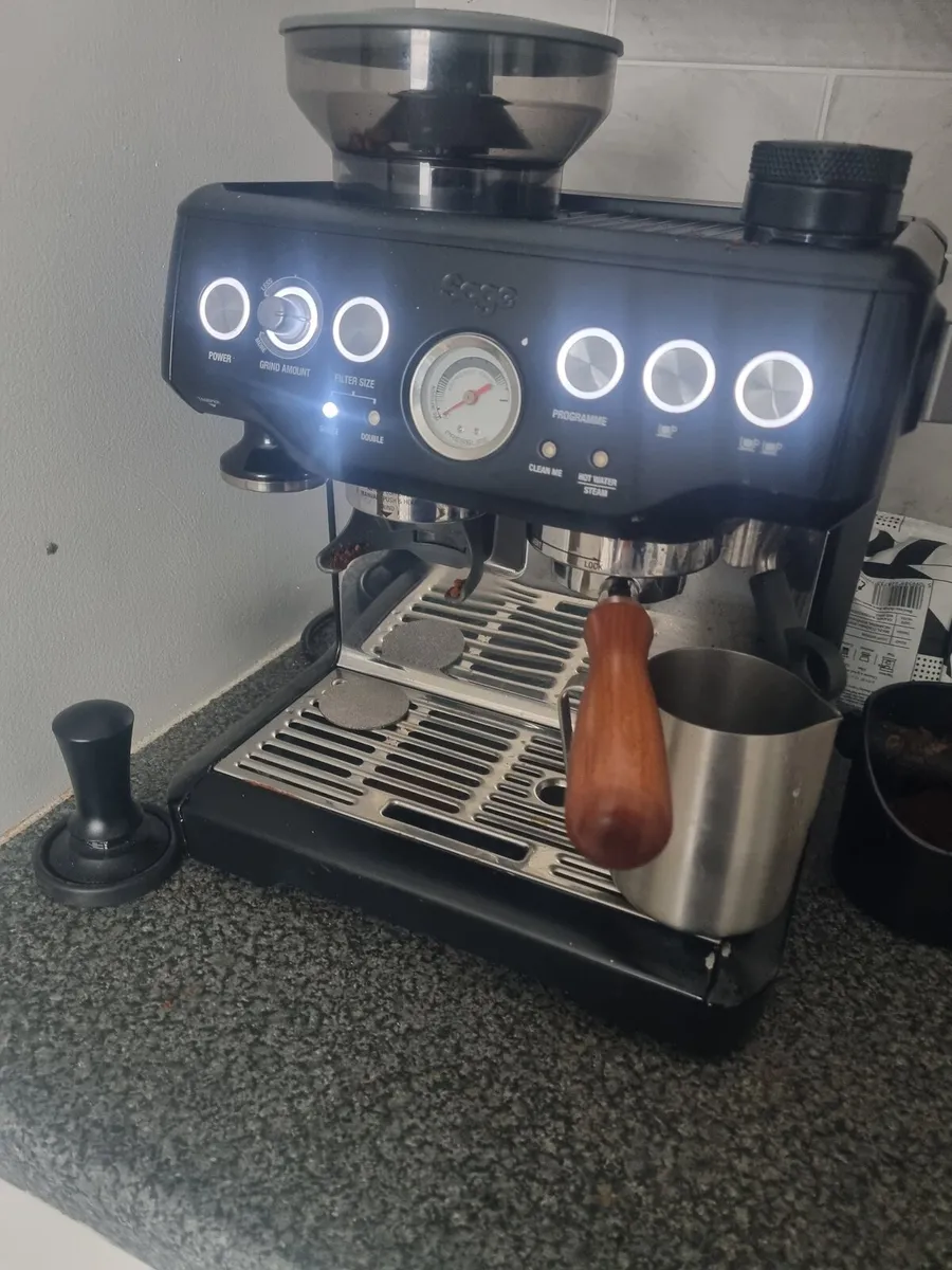 Sage barista express coffee machine