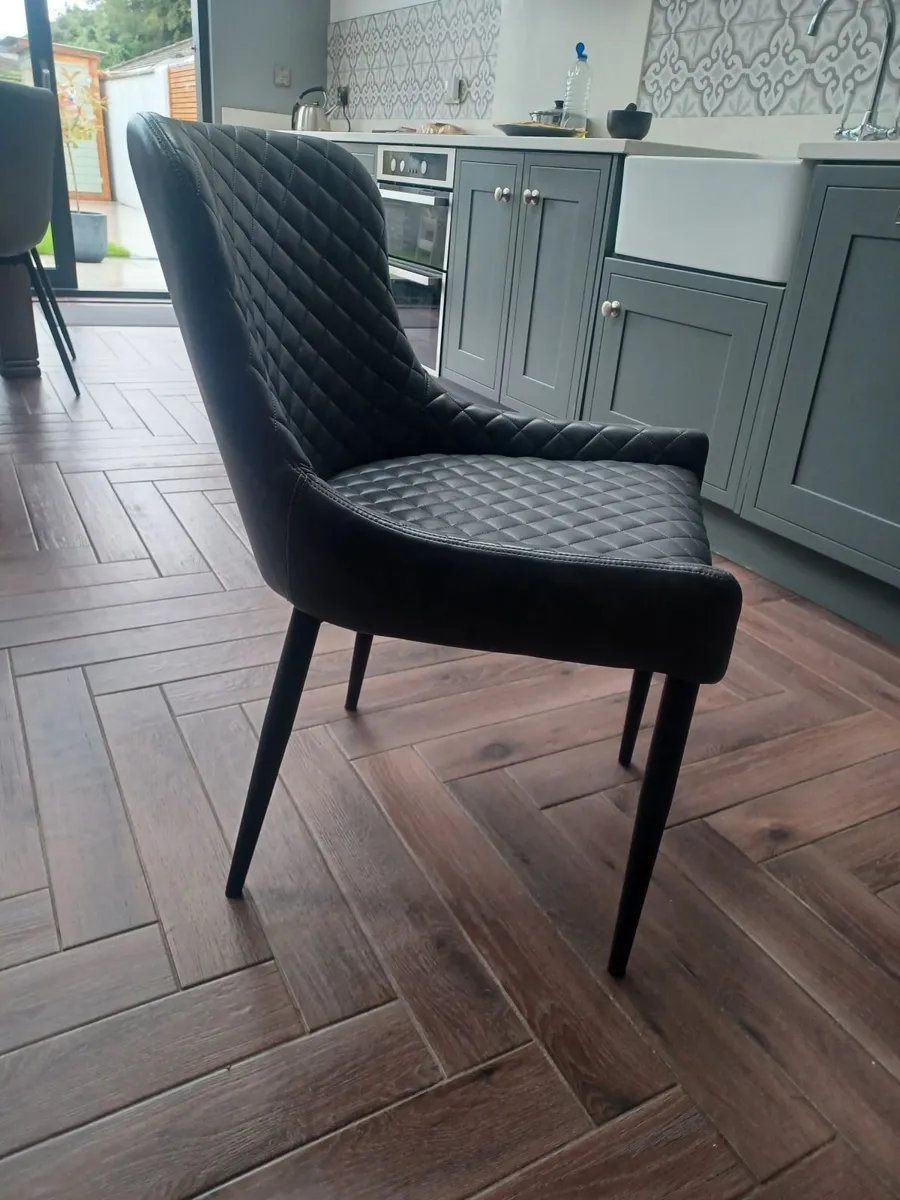 Kitchen chairs - Image 2