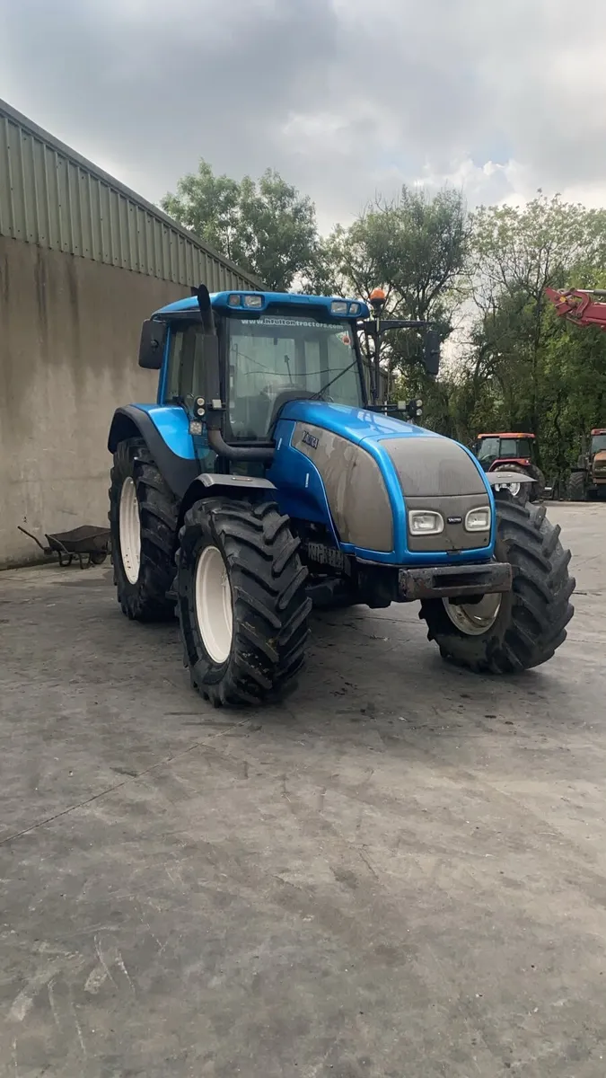 Valtra T120 - Image 1