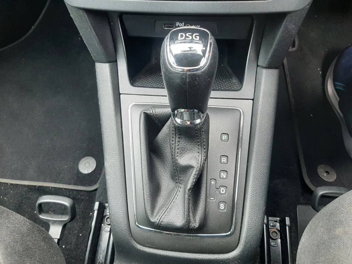 SKODA YETI ACTIVE DSG AUTOMATIC 2017 - Image 4