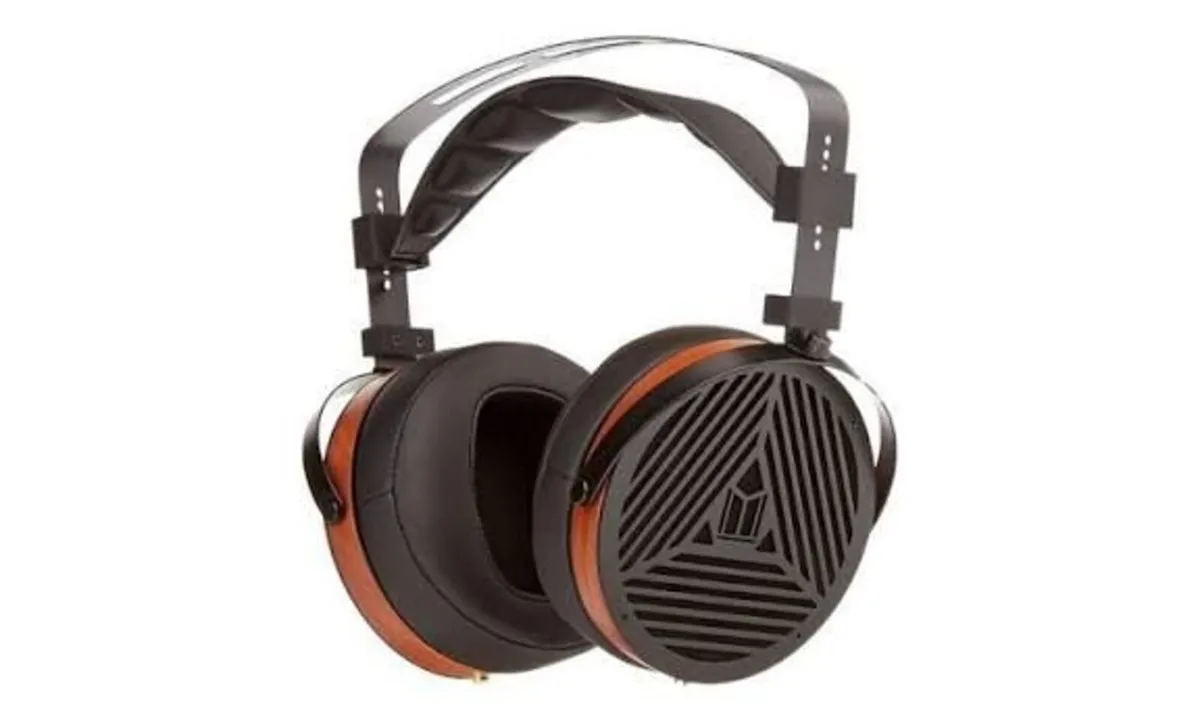 Monolith M1060 Planar Magnetic Headphones